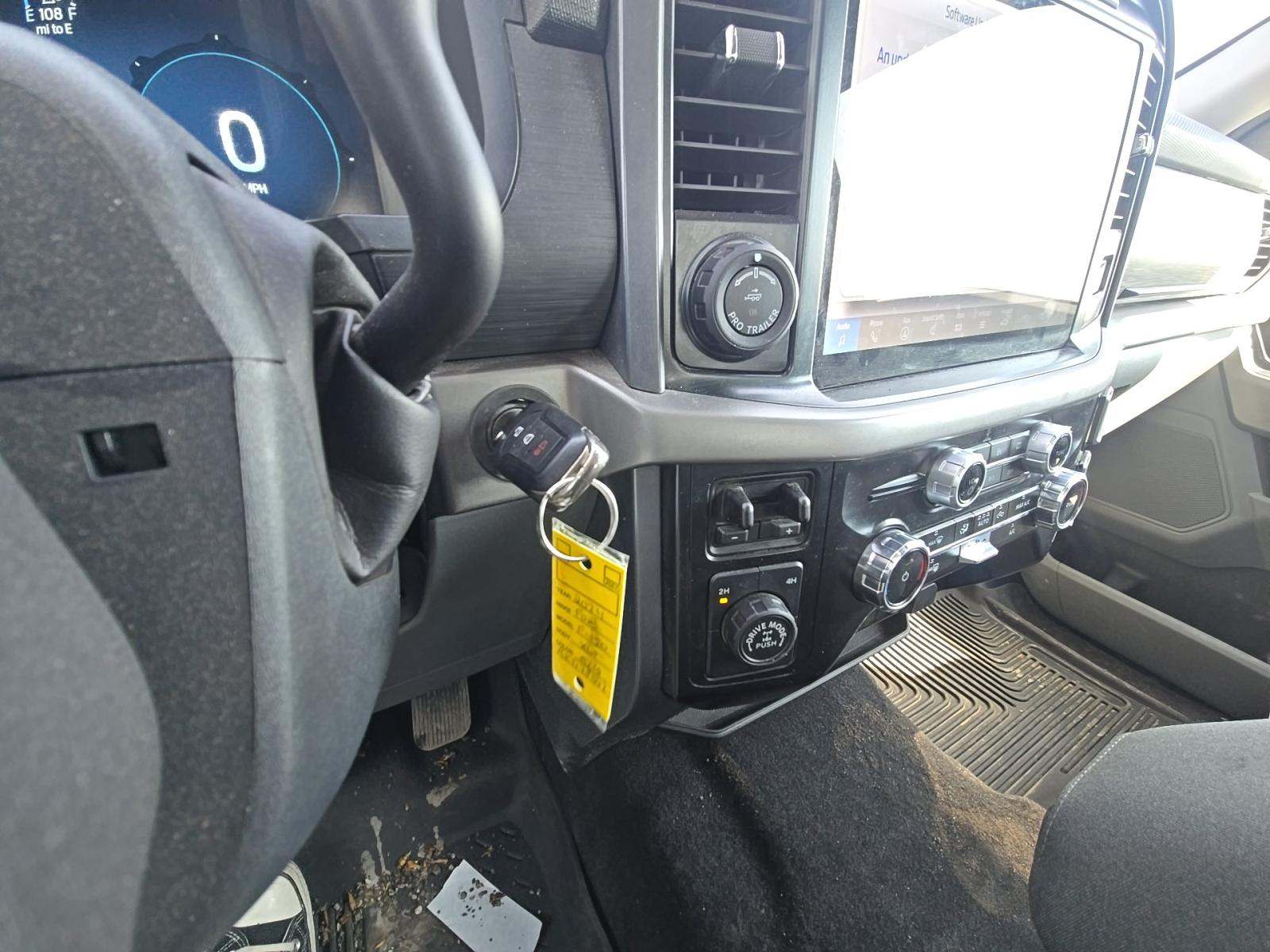 FORD F-150 - 4