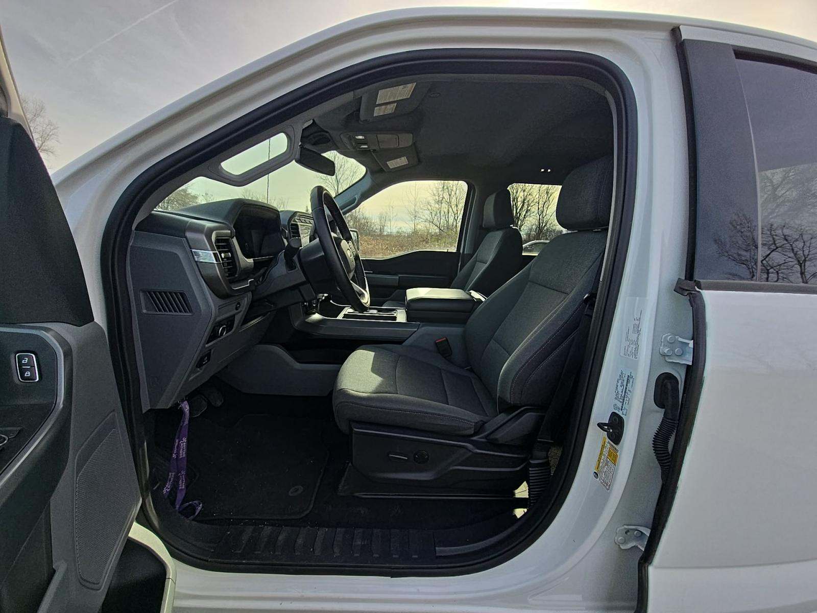 2024 Ford F-150 XLT AWD