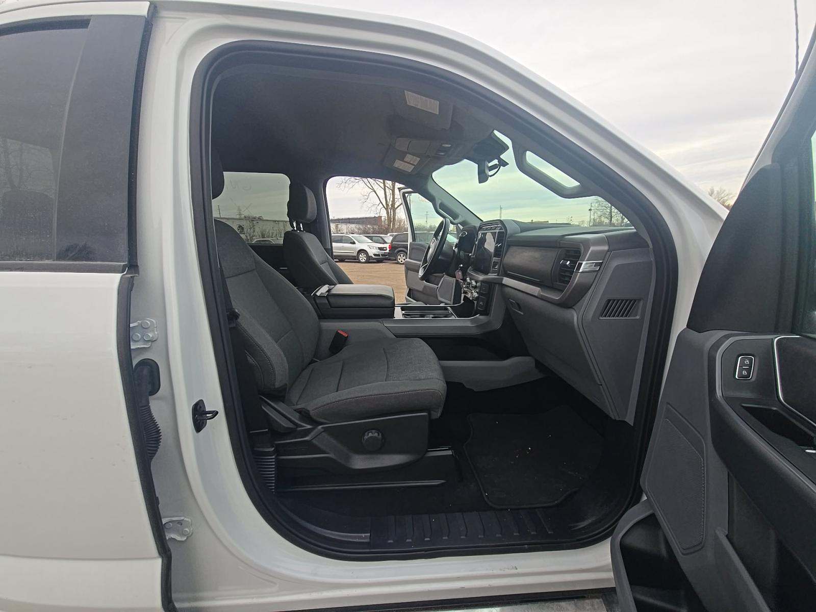 2024 Ford F-150 XLT AWD