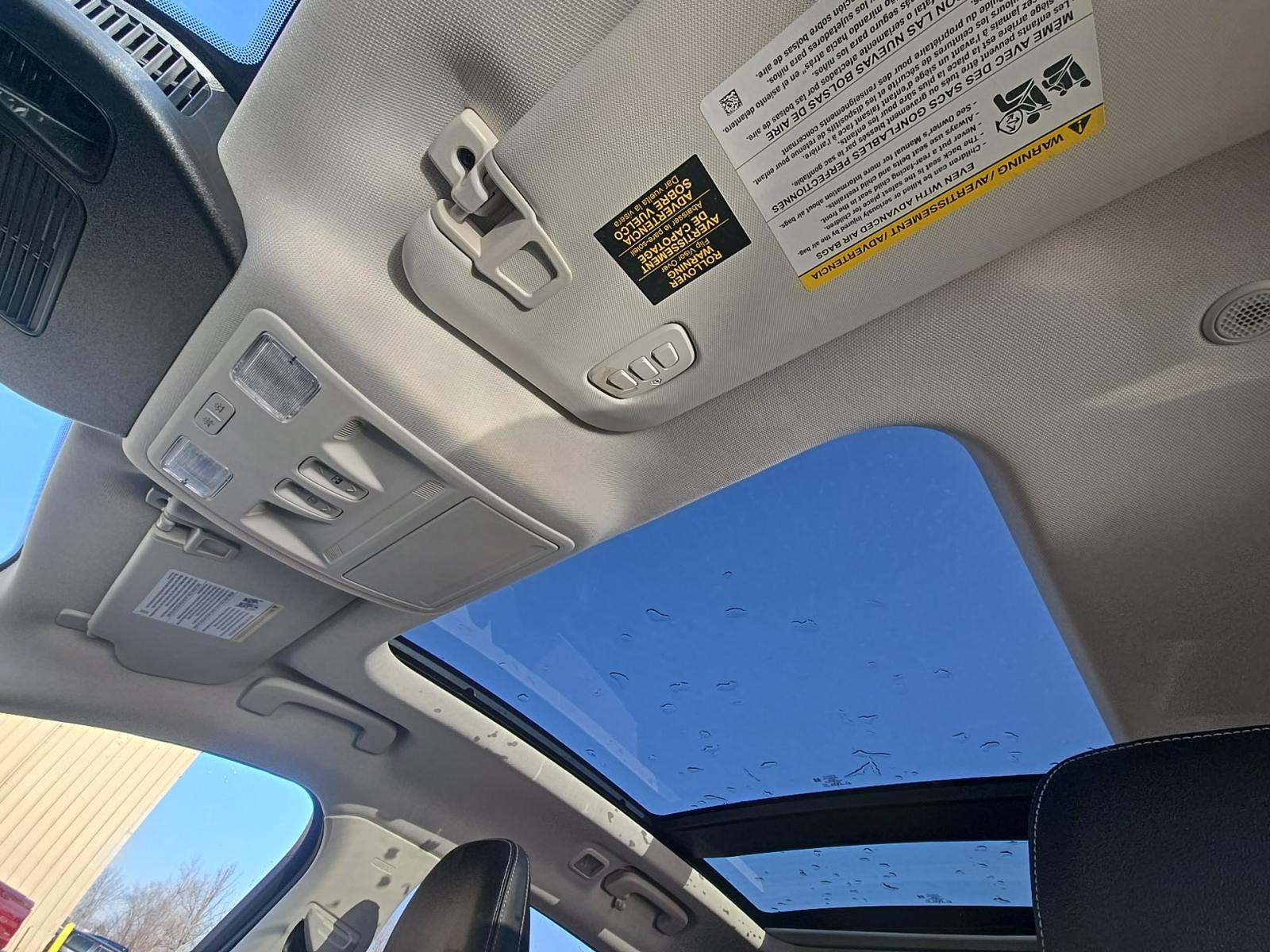 2022 Ford Escape Hybrid Titanium AWD