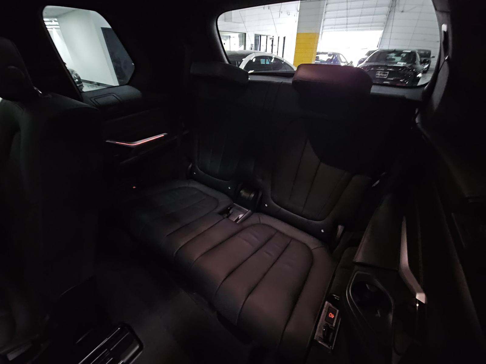 2021 BMW X7 xDrive40i AWD