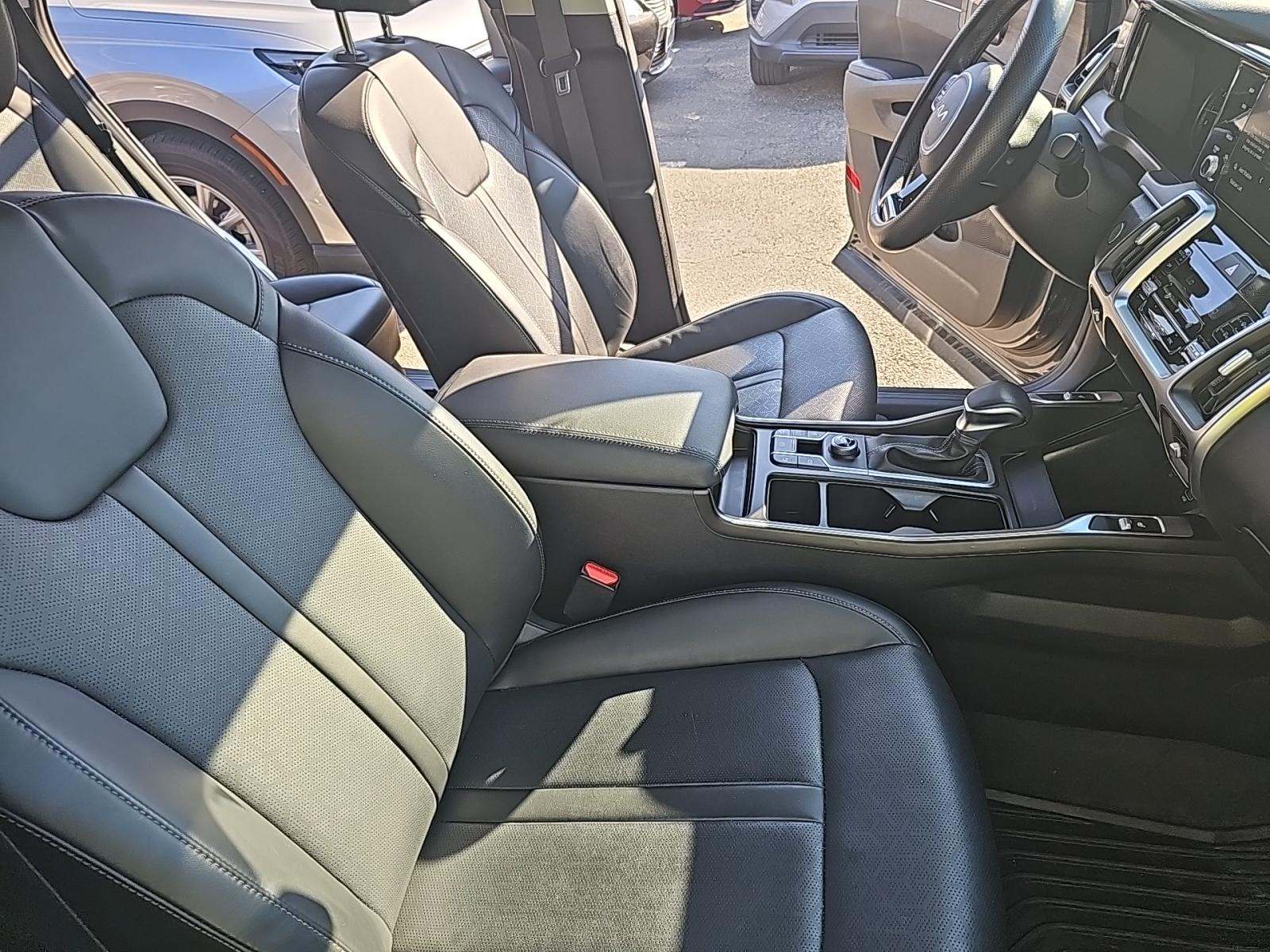 2023 Kia Sorento EX FWD