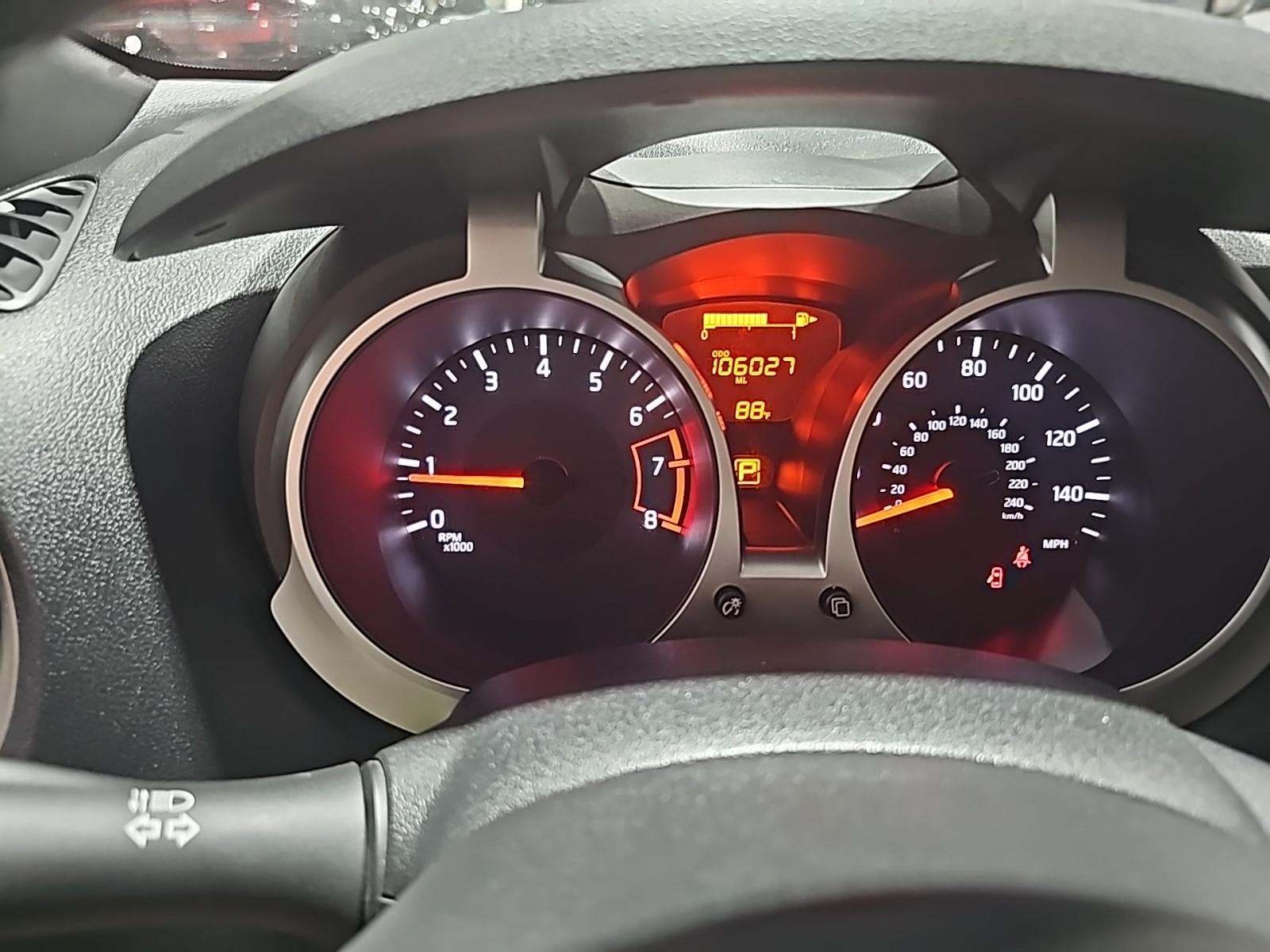 2016 Nissan JUKE SV FWD