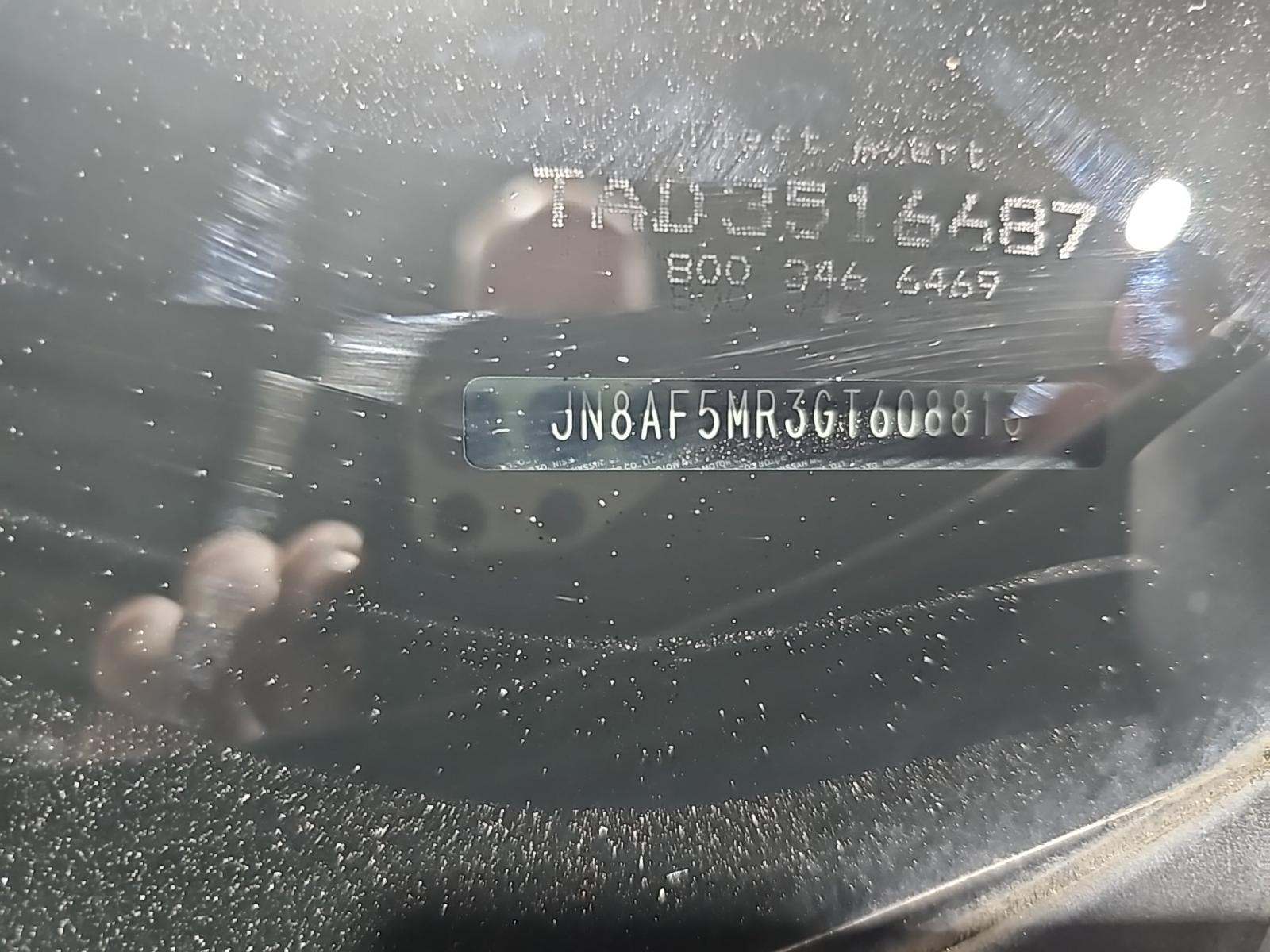 2016 Nissan JUKE SV FWD