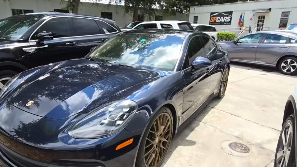 2017 Porsche Panamera Base RWD