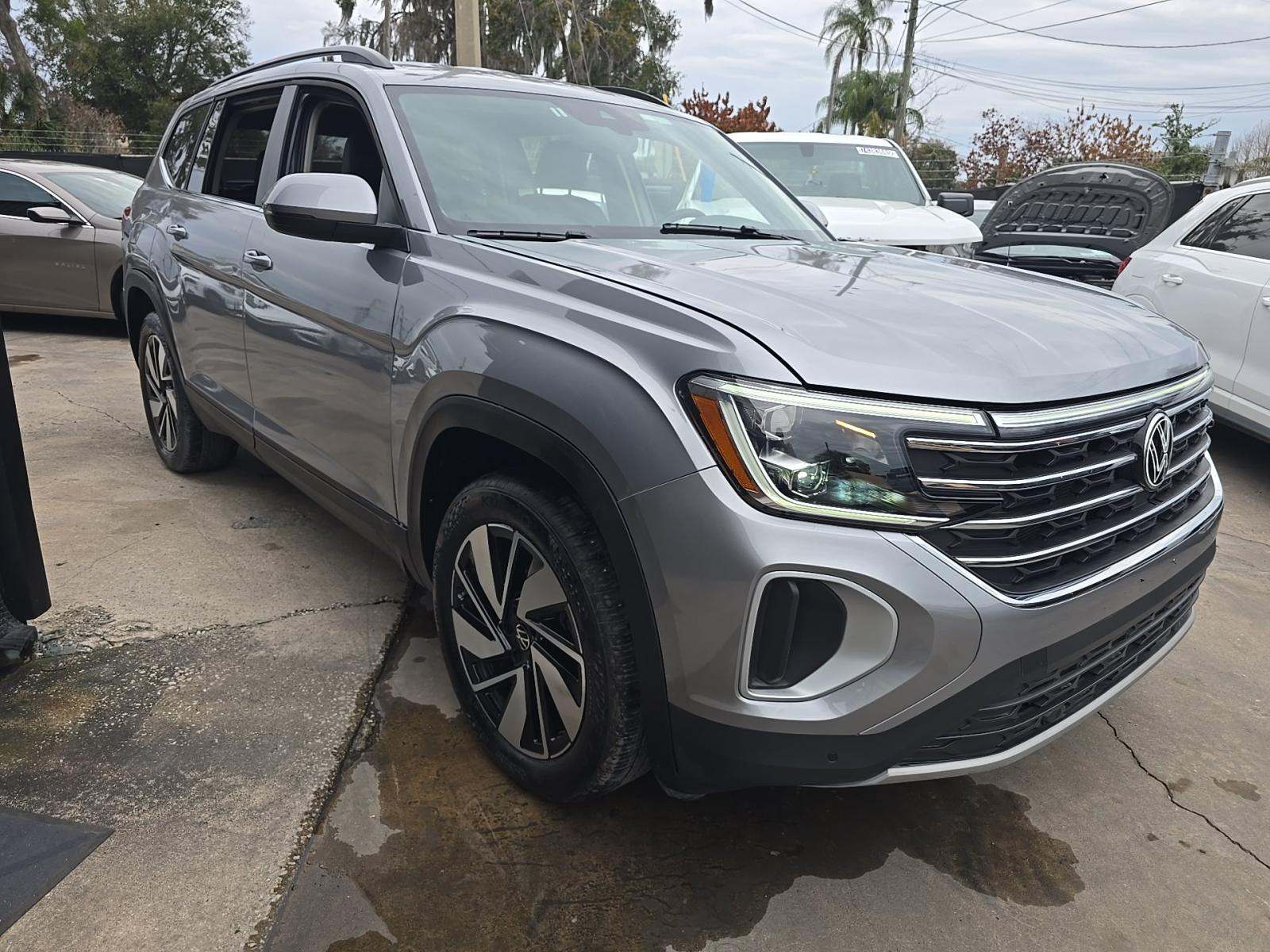 2025 Volkswagen Atlas 2.0T SE AWD