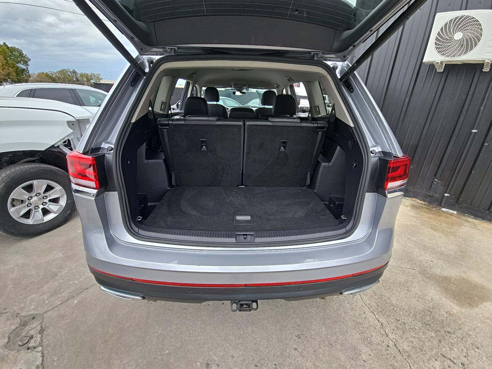 2025 Volkswagen Atlas 2.0T SE AWD