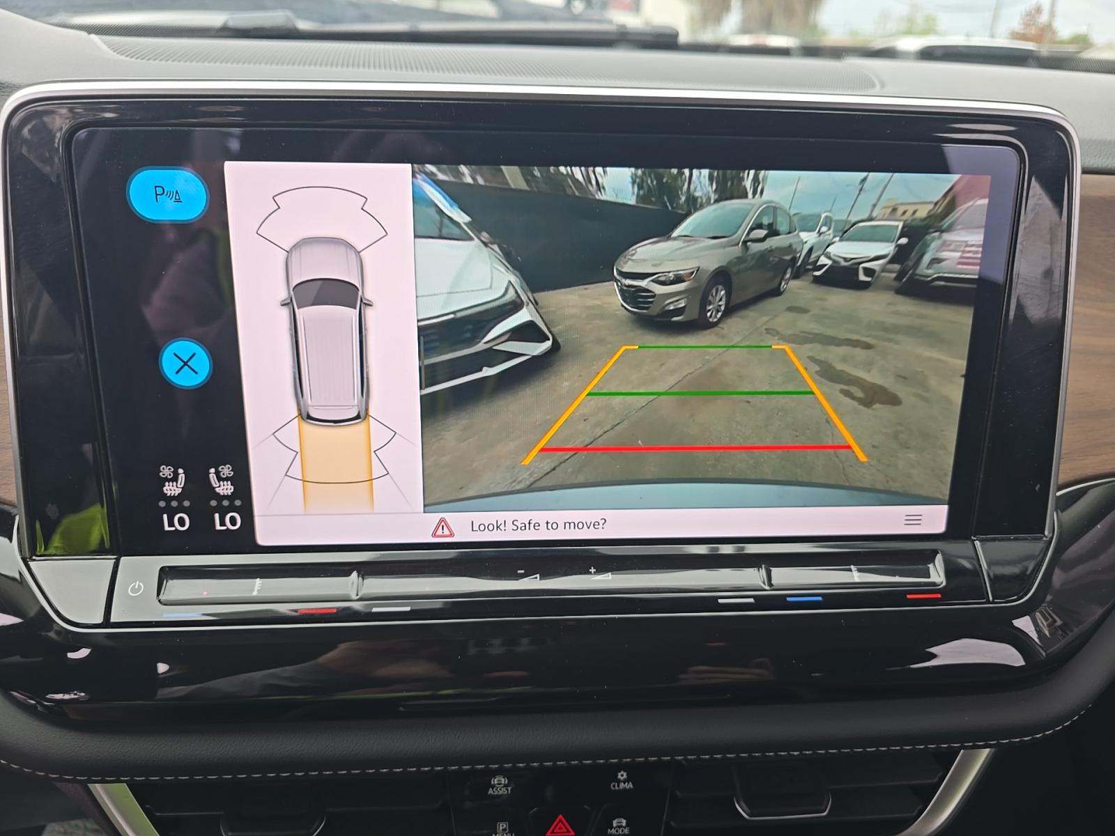 2025 Volkswagen Atlas 2.0T SE AWD