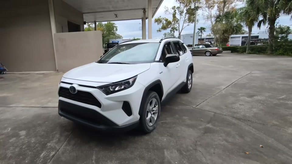 2021 Toyota RAV4 Hybrid LE