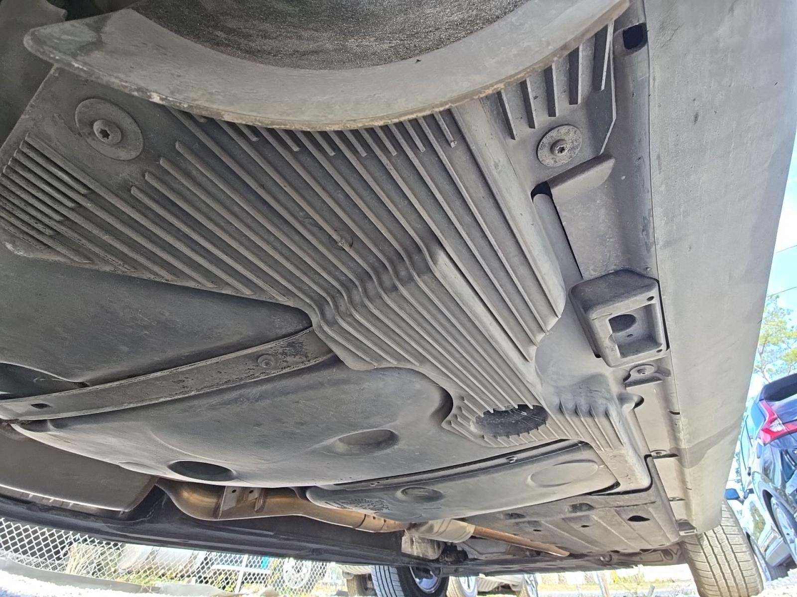 2017 Porsche Macan Base AWD