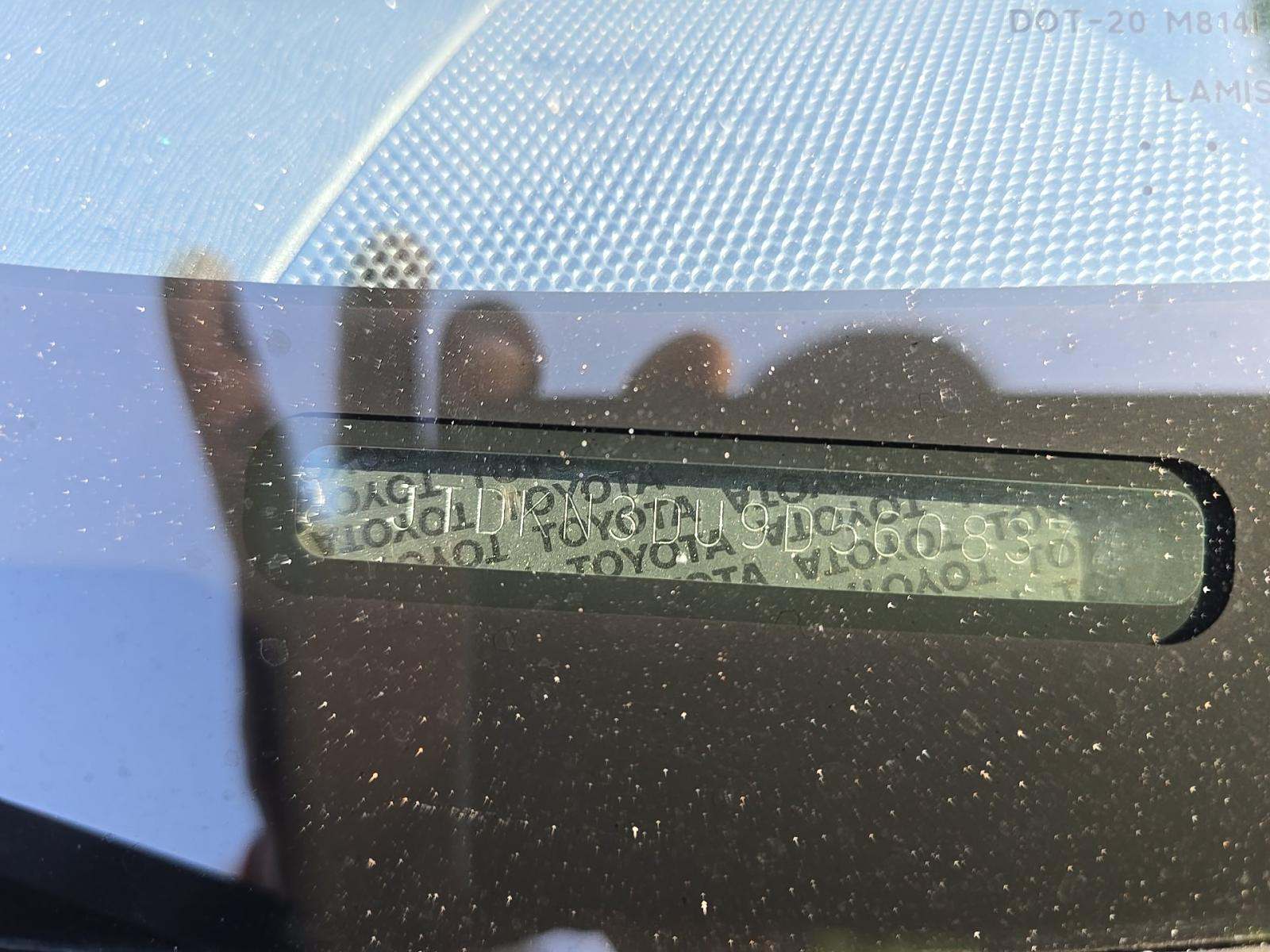 2013 Toyota Prius Persona Series FWD