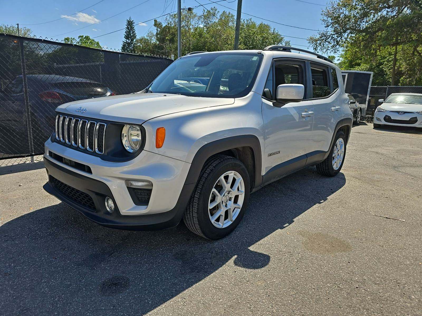 2019 Jeep Renegade Latitude FWD