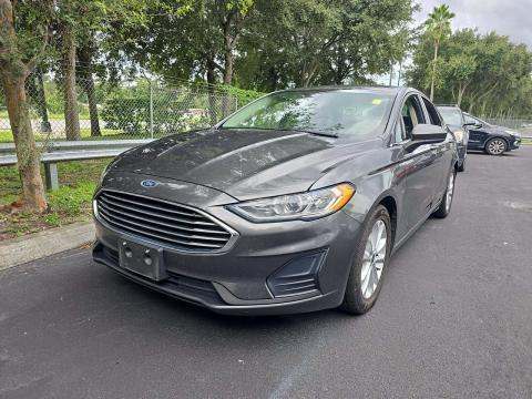 2020 Ford Fusion SE FWD