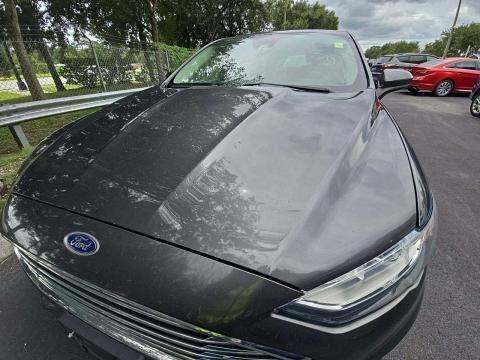 2020 Ford Fusion SE FWD