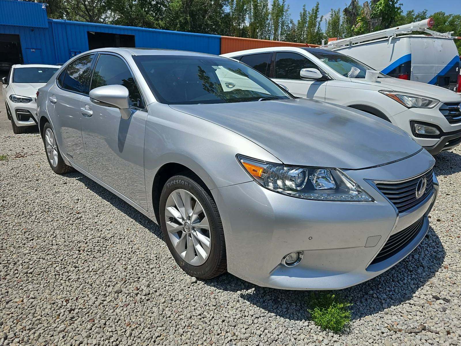 2014 Lexus ES ES 300h FWD