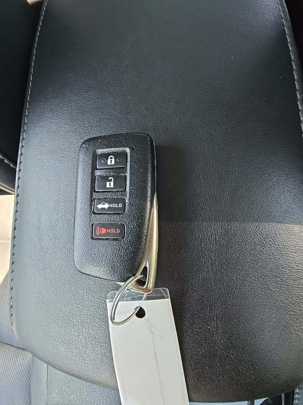 2014 Lexus ES ES 300h FWD