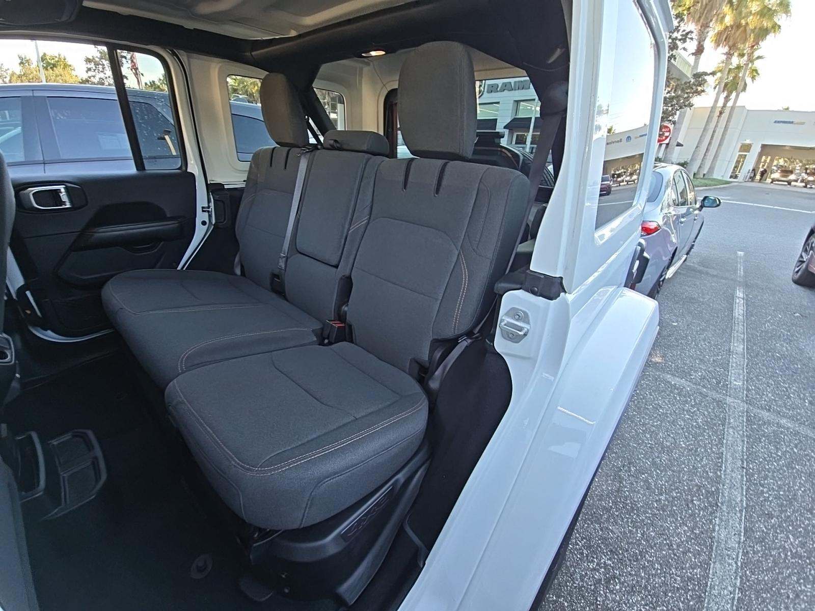 2024 Jeep Wrangler 4xe Sahara AWD