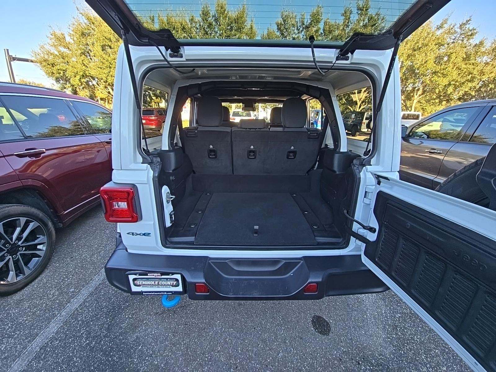 2024 Jeep Wrangler 4xe Sahara AWD