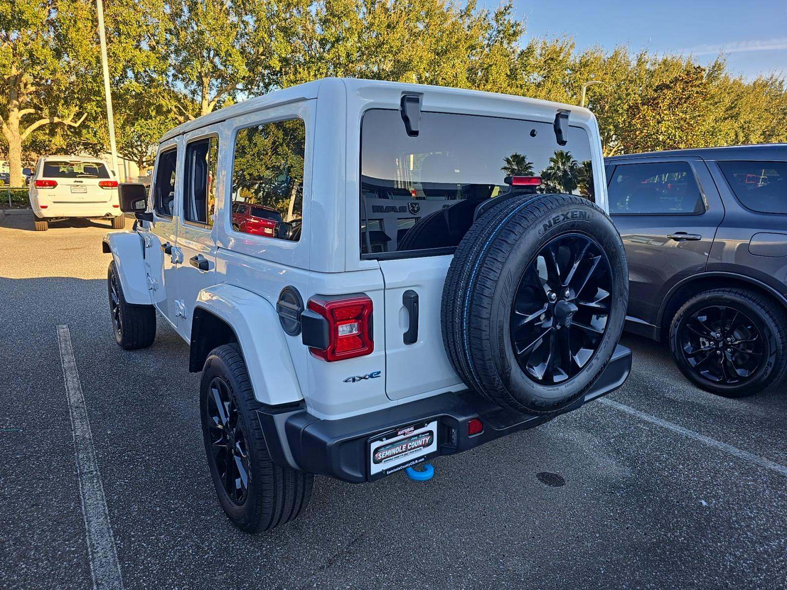 2024 Jeep Wrangler 4xe Sahara AWD