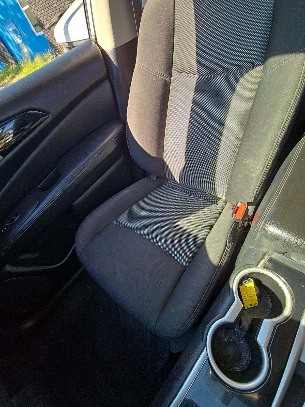 2020 Nissan Pathfinder SV FWD