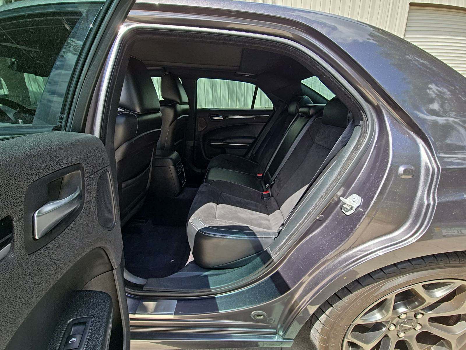 2017 Chrysler 300 S RWD
