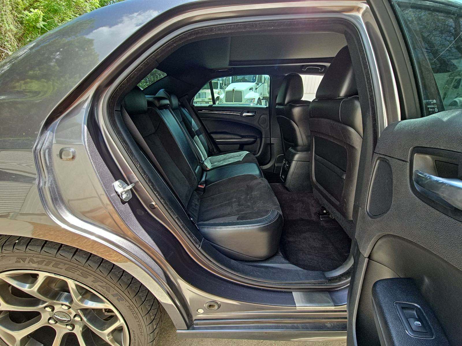 2017 Chrysler 300 S RWD