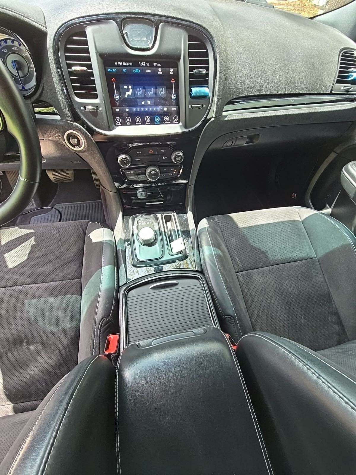 2017 Chrysler 300 S RWD