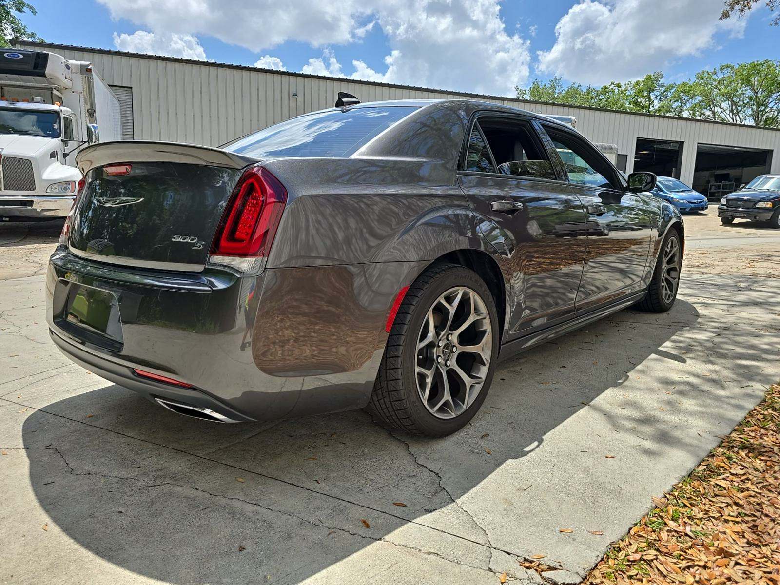 2017 Chrysler 300 S RWD