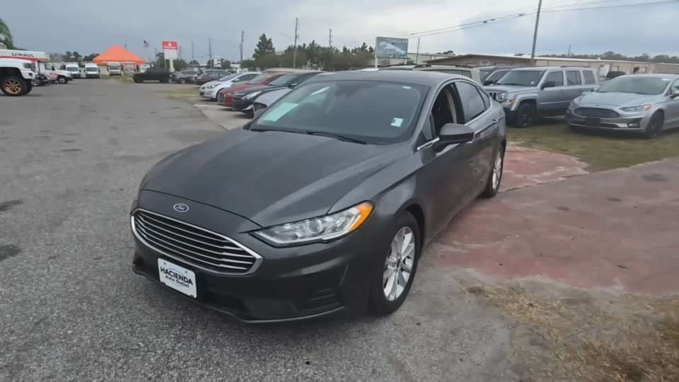 2020 Ford Fusion SE
