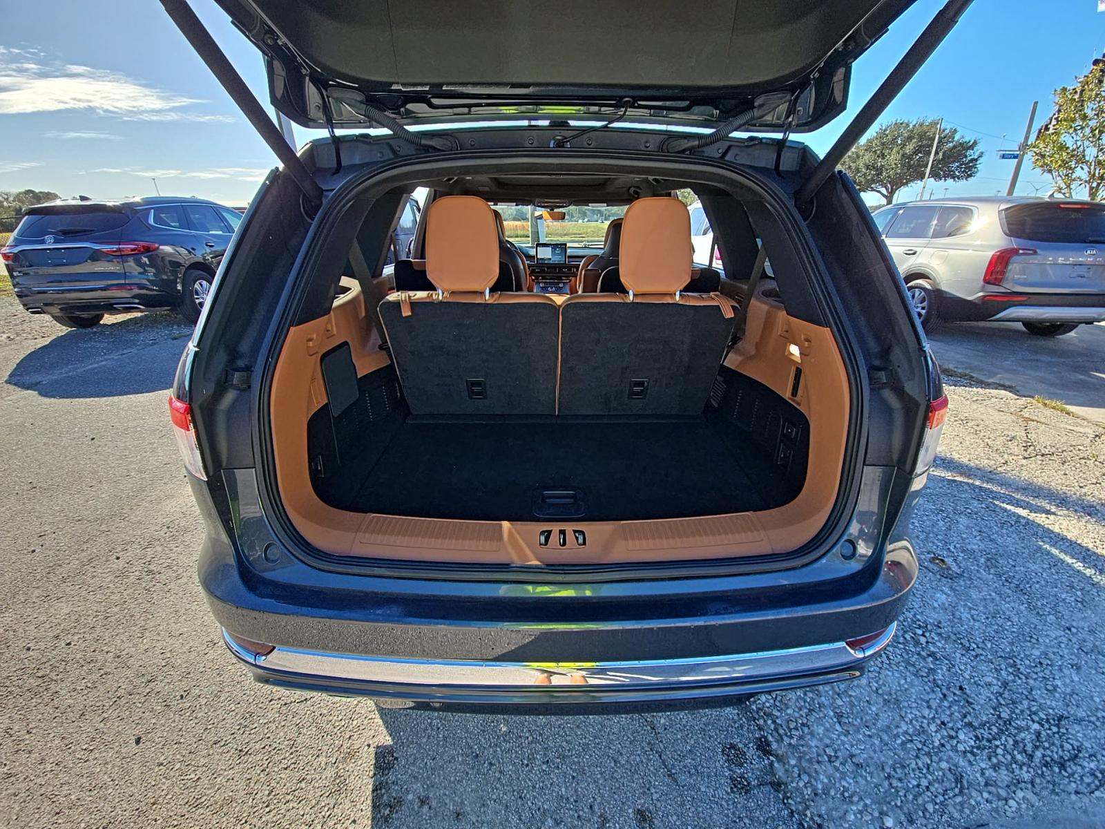 2023 Lincoln Aviator Black Label AWD