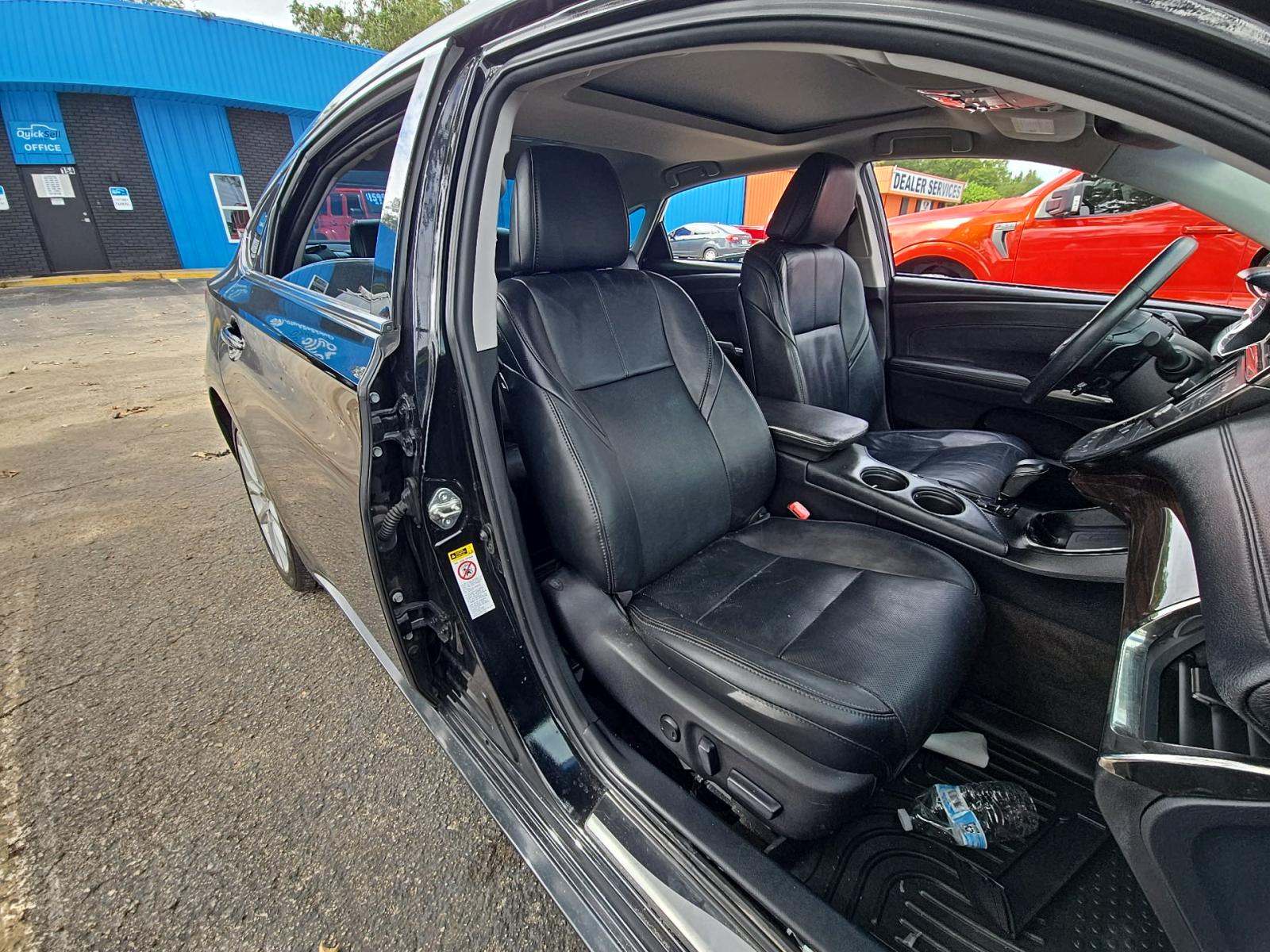 2014 Toyota Avalon Limited FWD