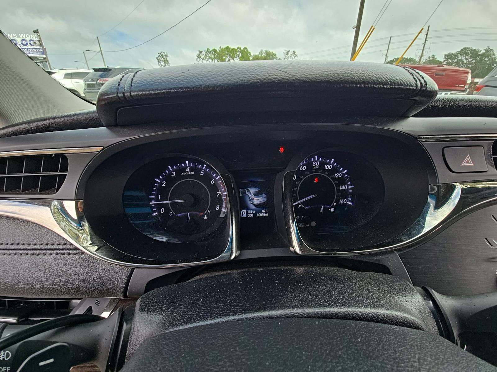 2014 Toyota Avalon Limited FWD