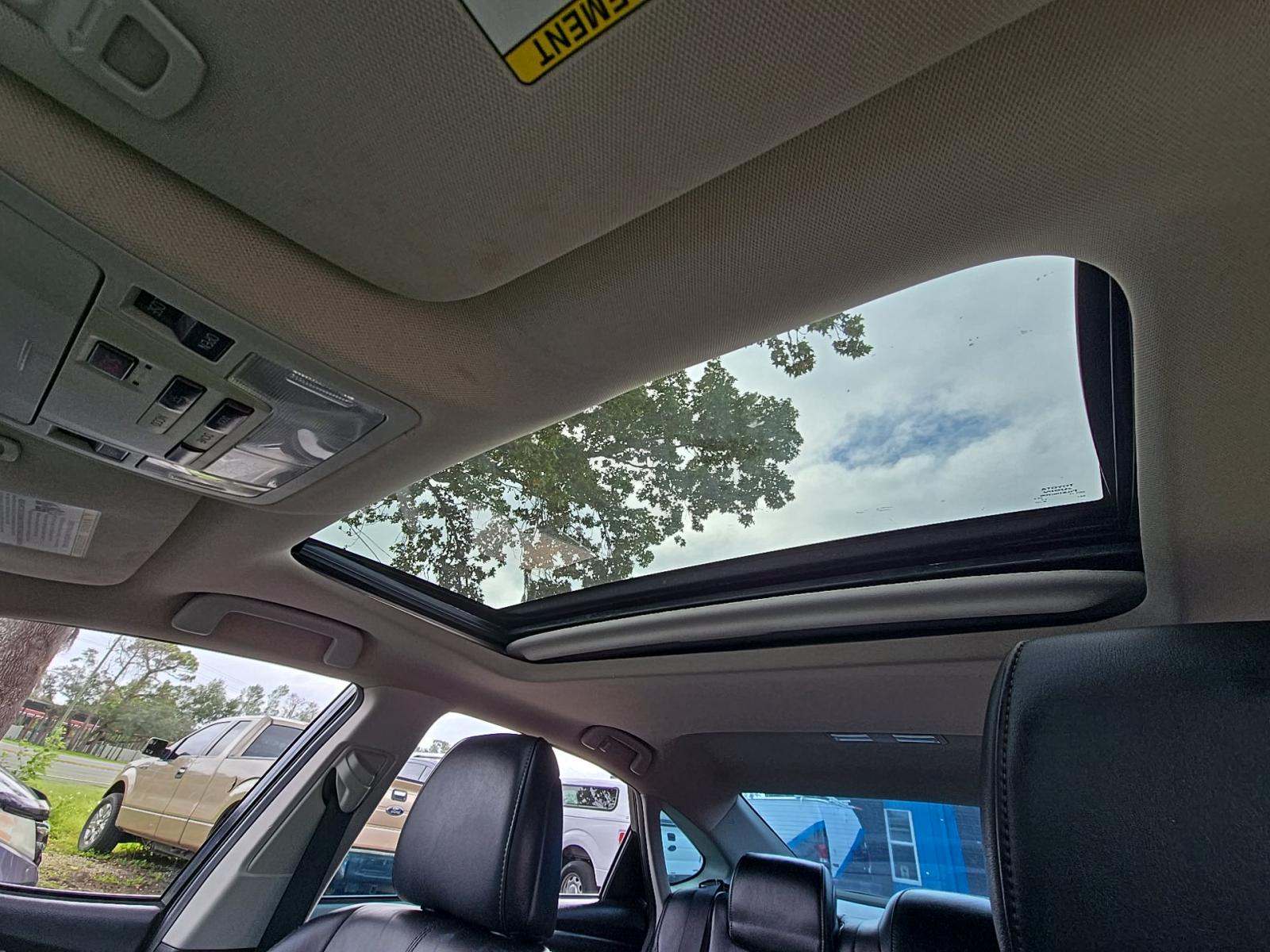 2014 Toyota Avalon Limited FWD