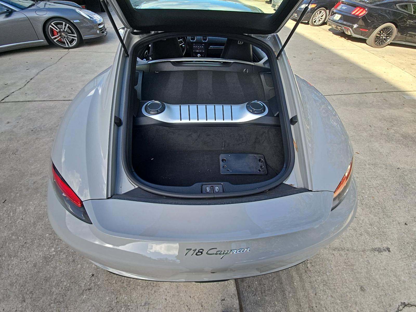 2023 Porsche 718 Cayman Base RWD