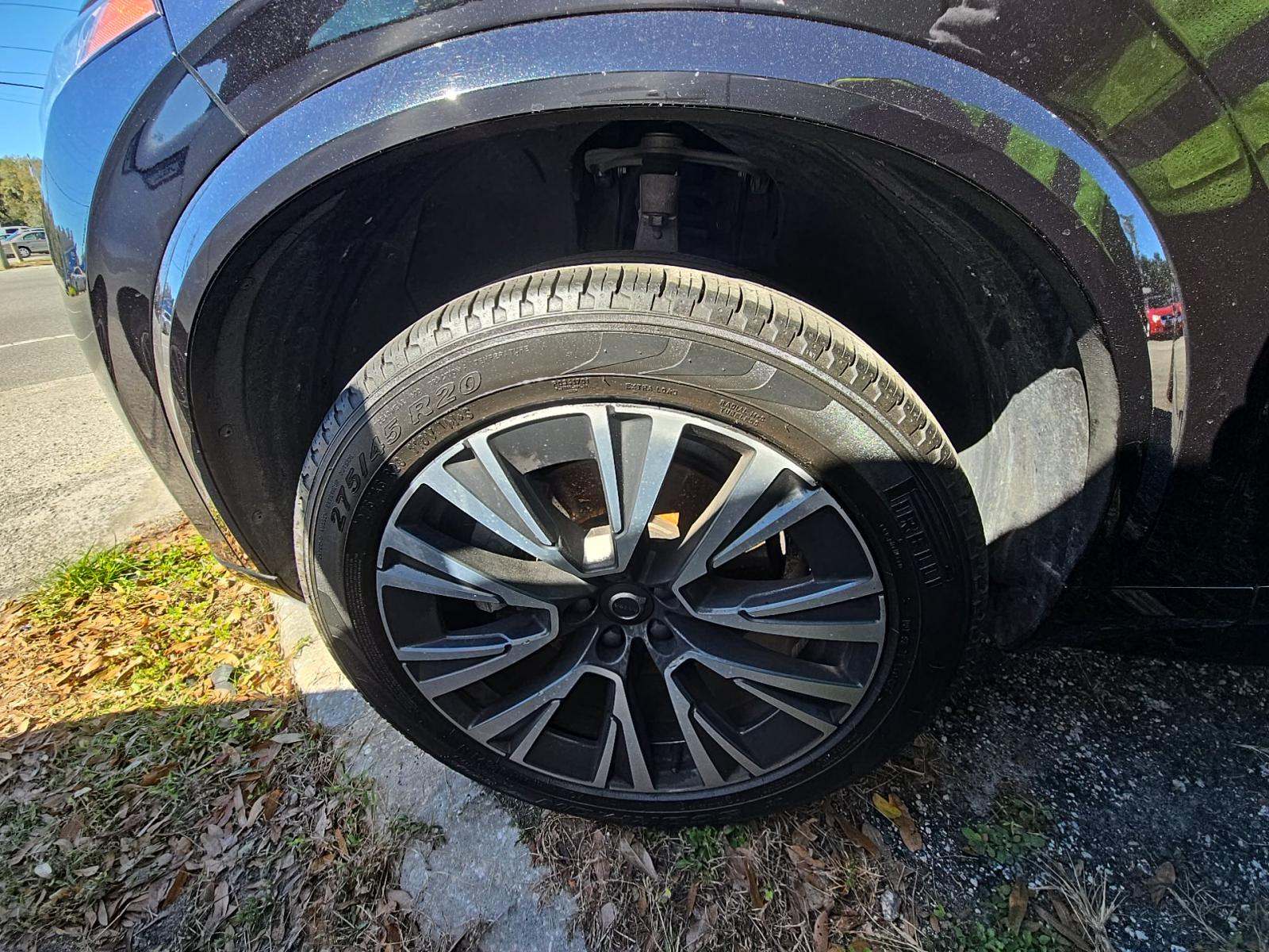 2020 Volvo XC90 T5 Momentum FWD