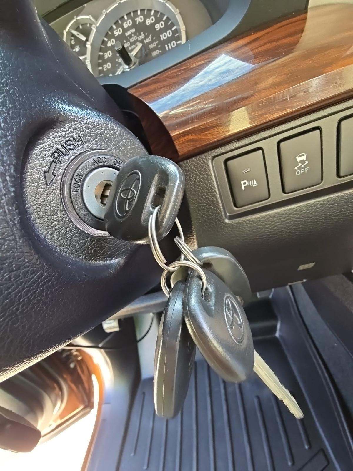 2015 Toyota Tundra Limited AWD