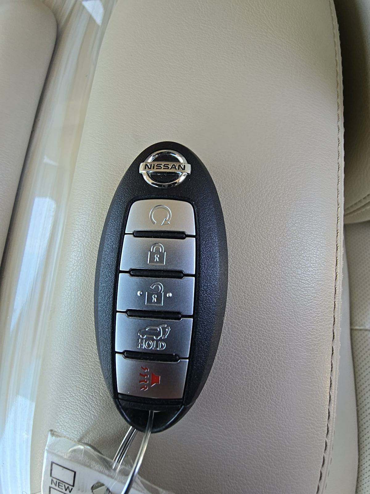 2017 Nissan Murano Platinum FWD