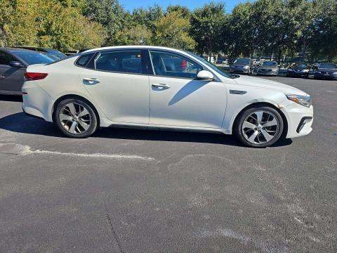 2019 Kia Optima S FWD