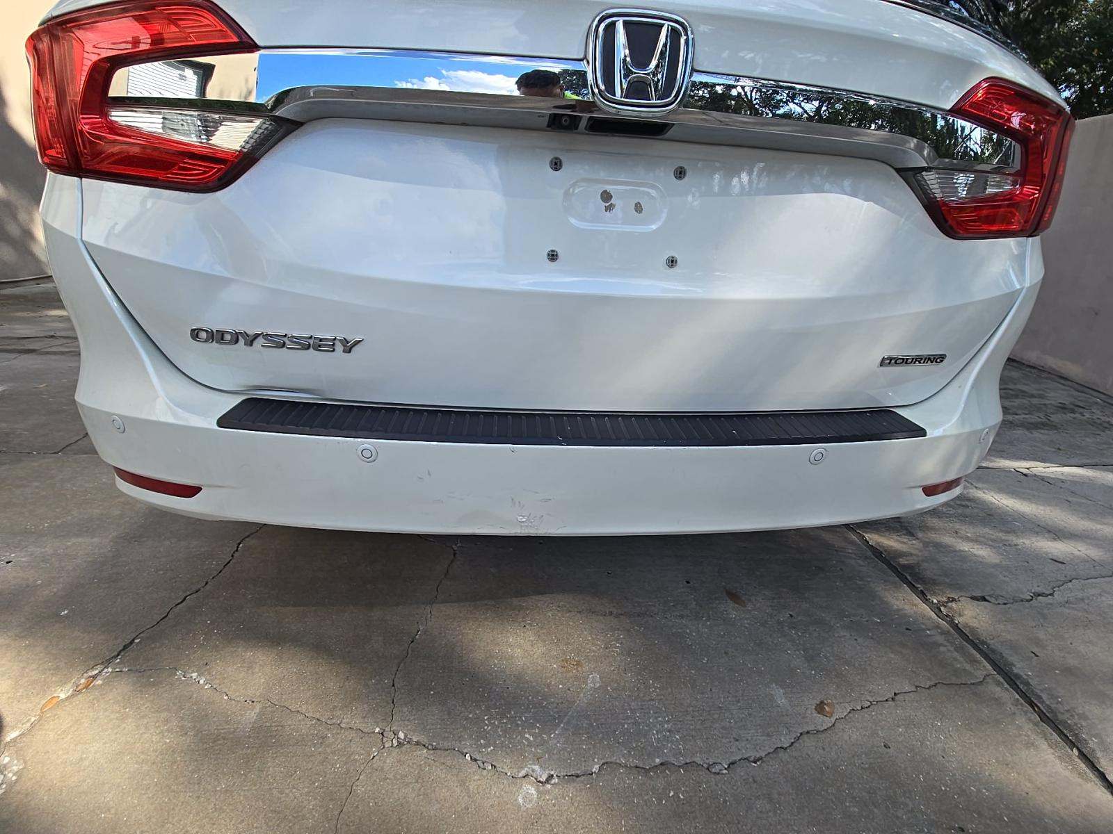 2018 Honda Odyssey Touring FWD