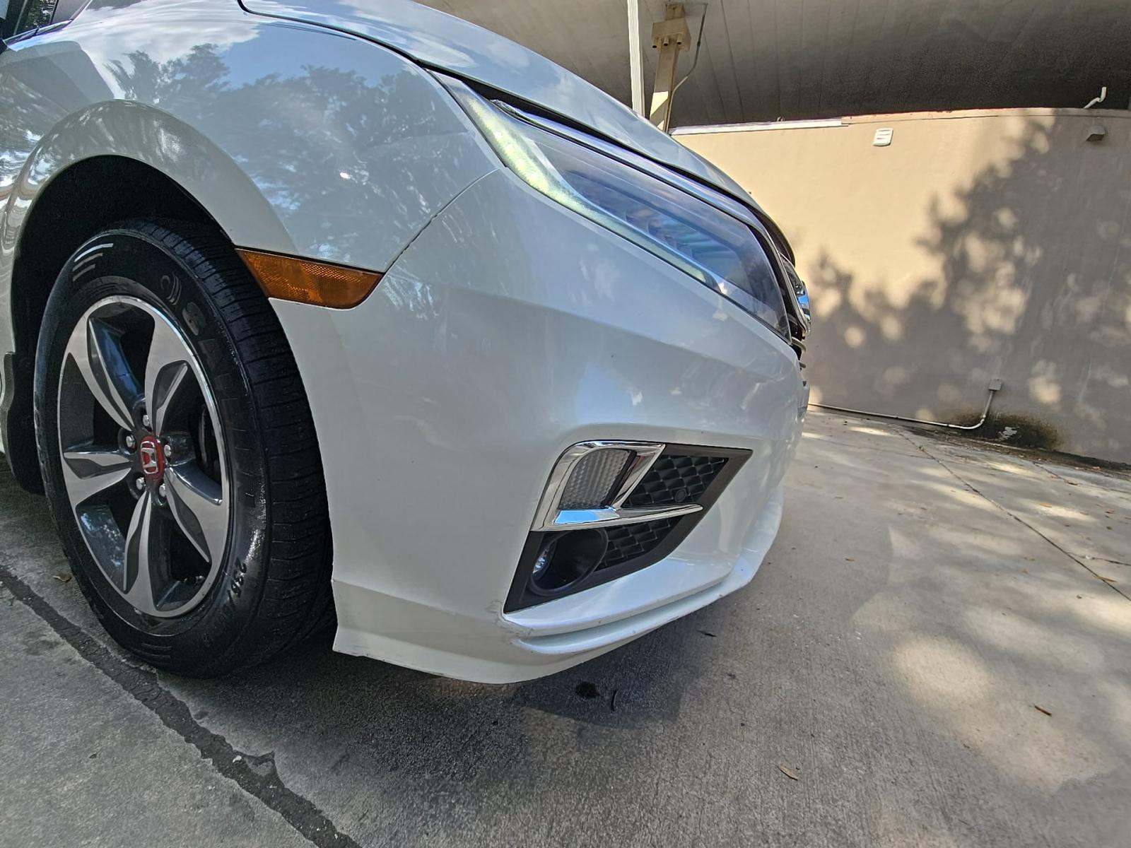 2018 Honda Odyssey Touring FWD