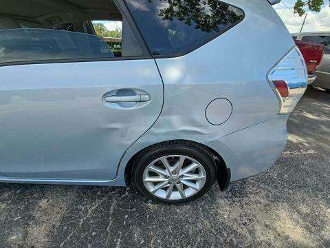 2014 Toyota Prius v Five FWD