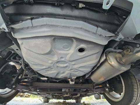 2014 Toyota Prius v Five FWD