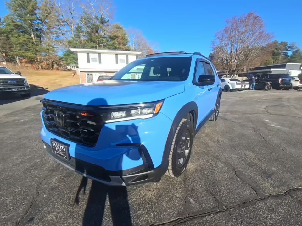 2023 Honda Pilot TrailSport AWD