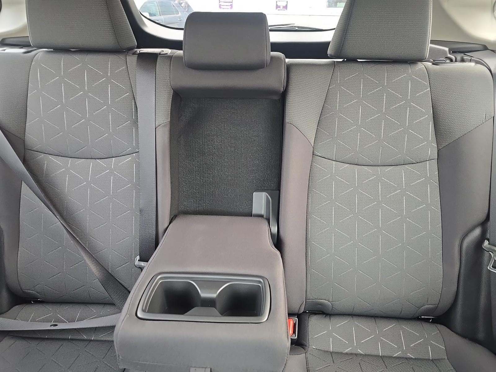 2022 Toyota RAV4 XLE AWD