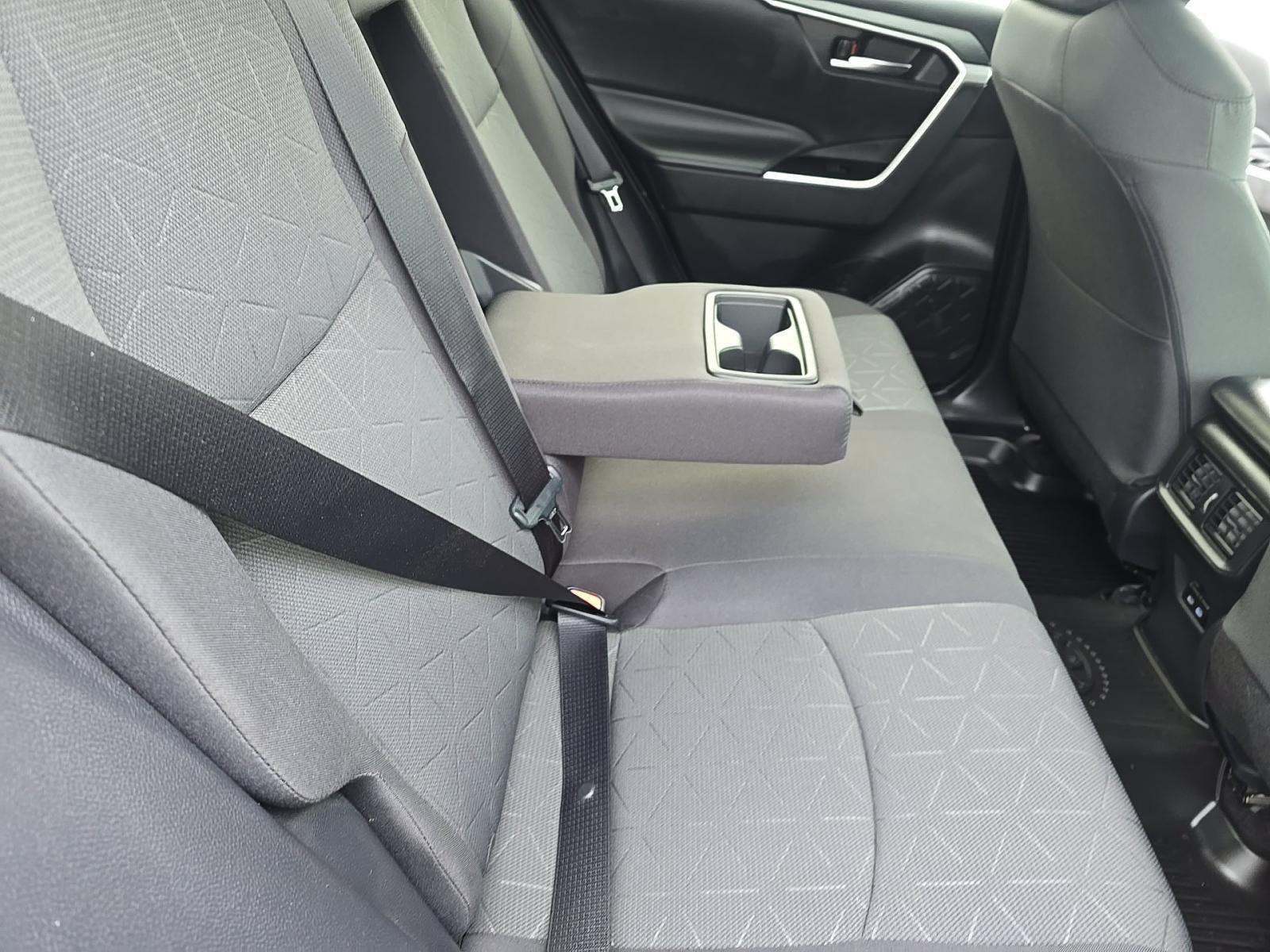 2022 Toyota RAV4 XLE AWD