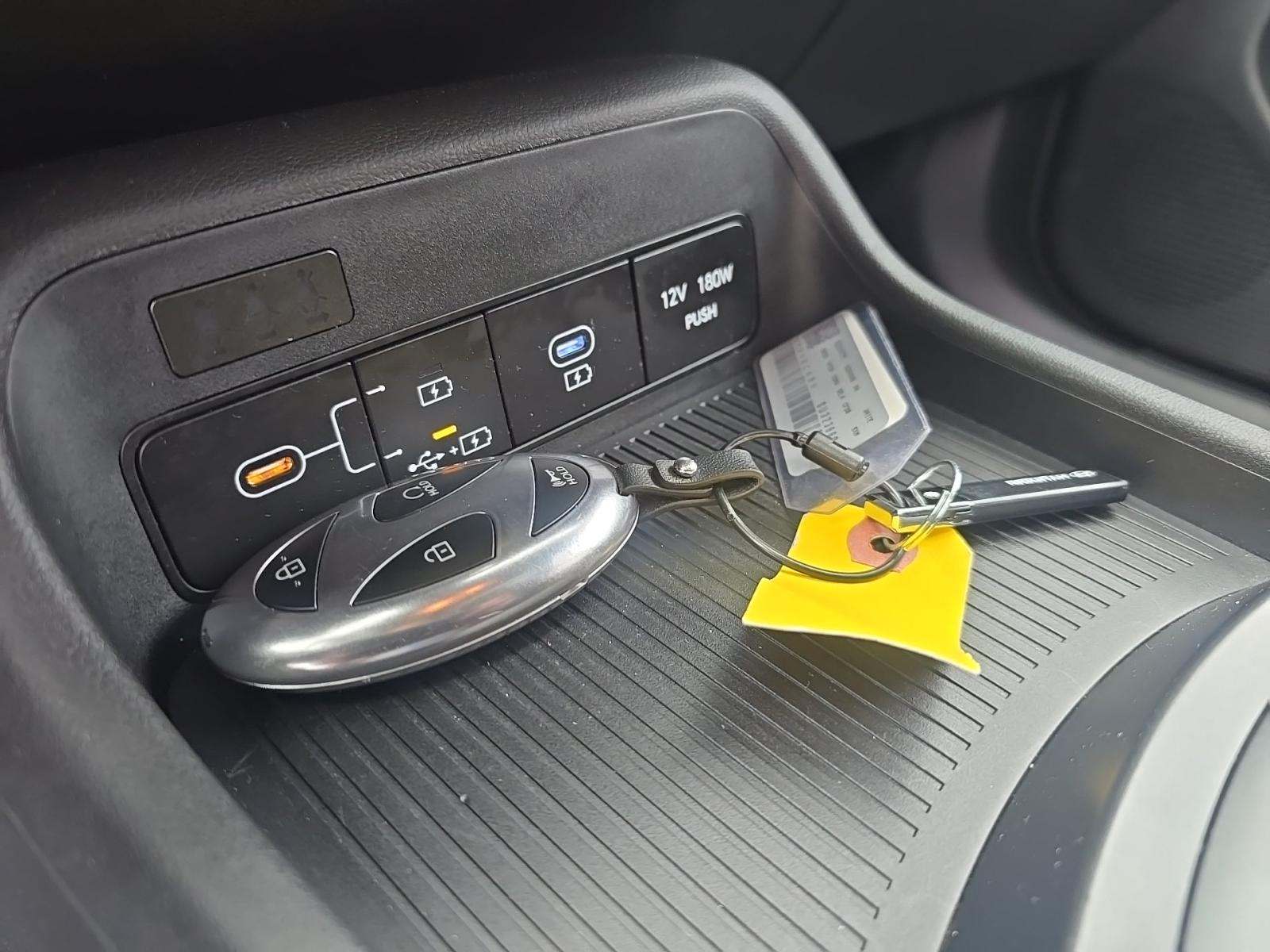 2025 Hyundai Kona SEL AWD