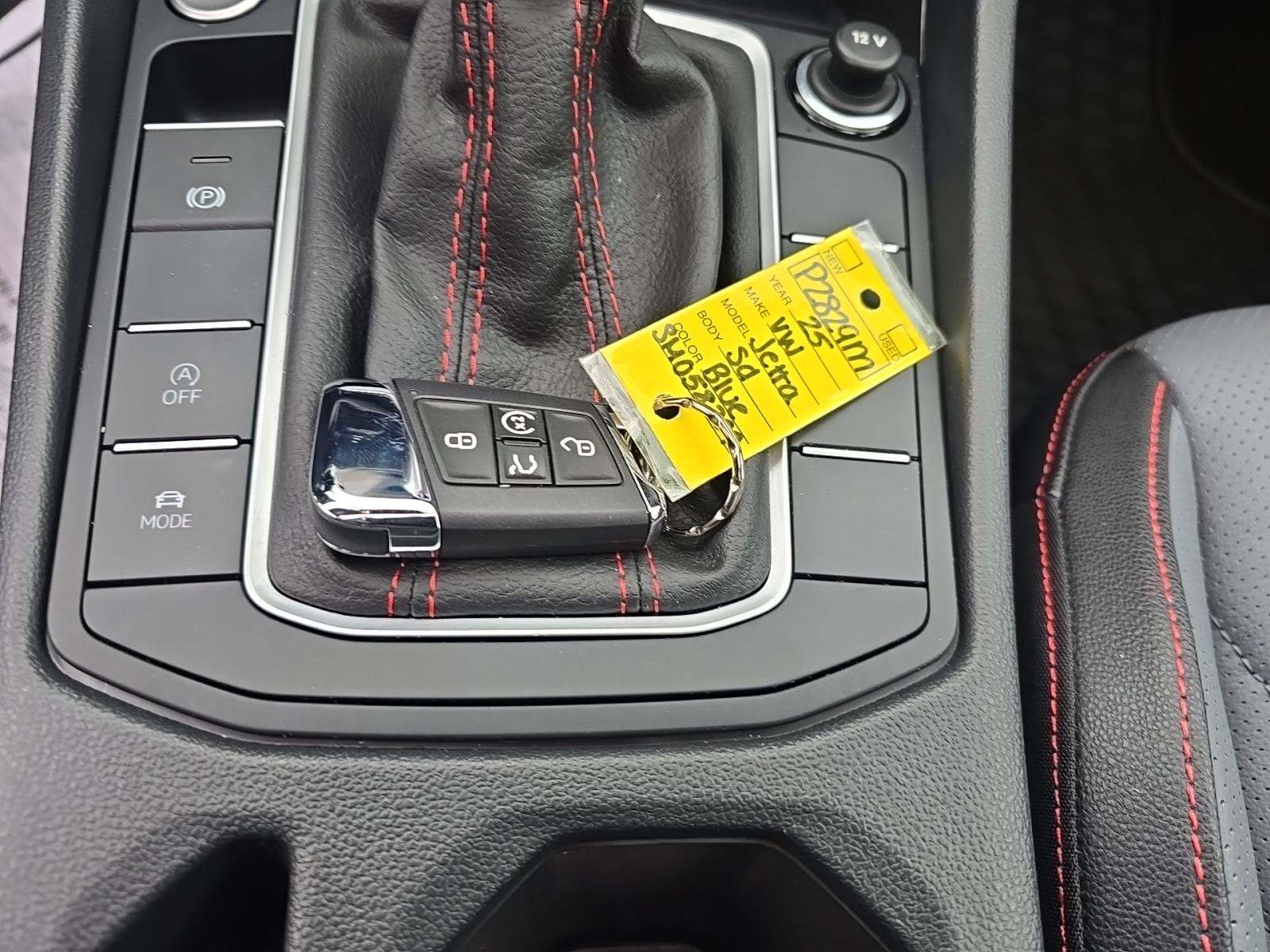 2025 Volkswagen Jetta 2.0T GLI Autobahn FWD