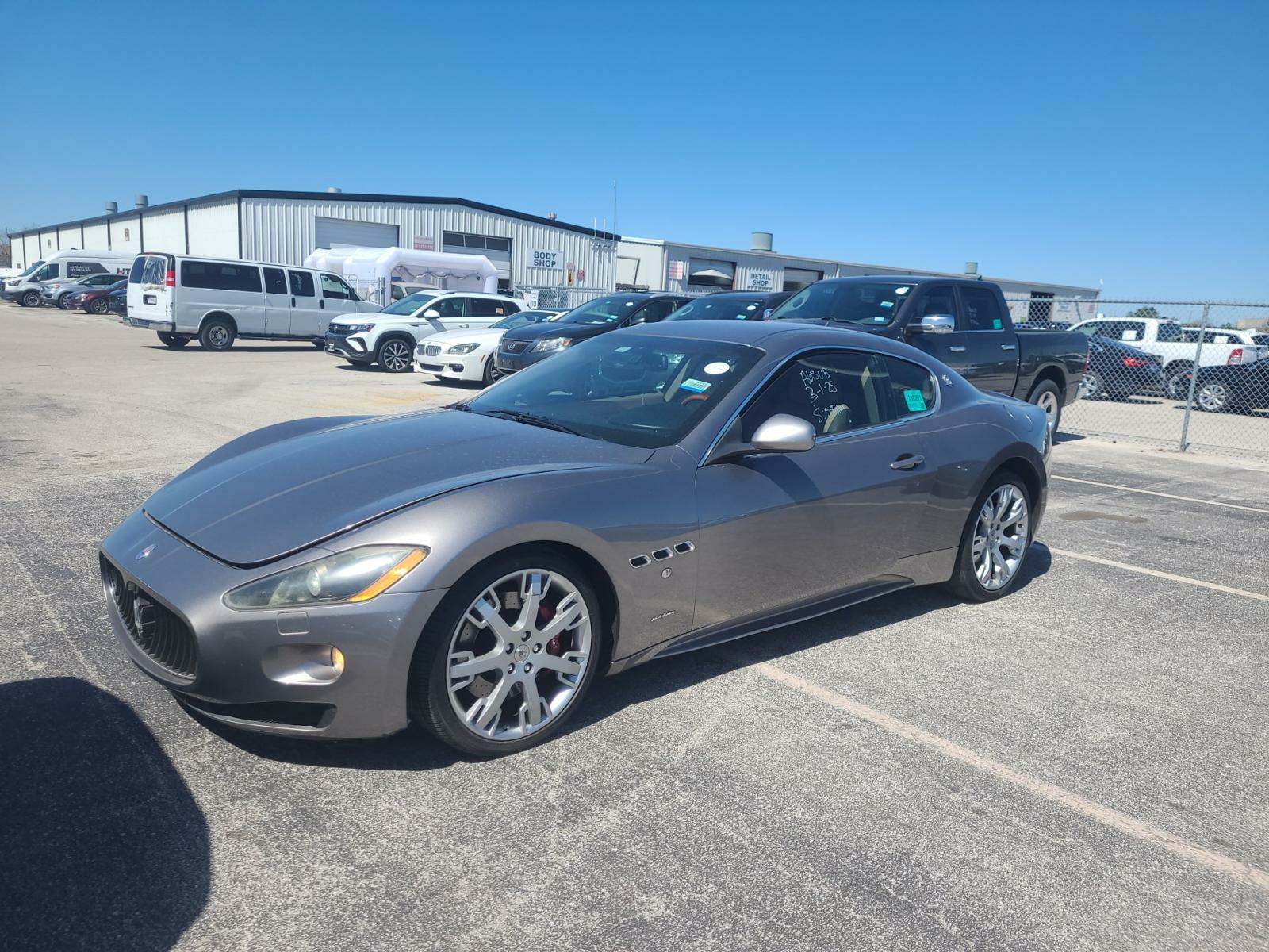 2010 Maserati GranTurismo S RWD
