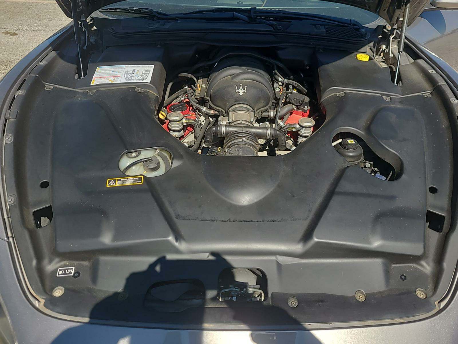 2010 Maserati GranTurismo S RWD