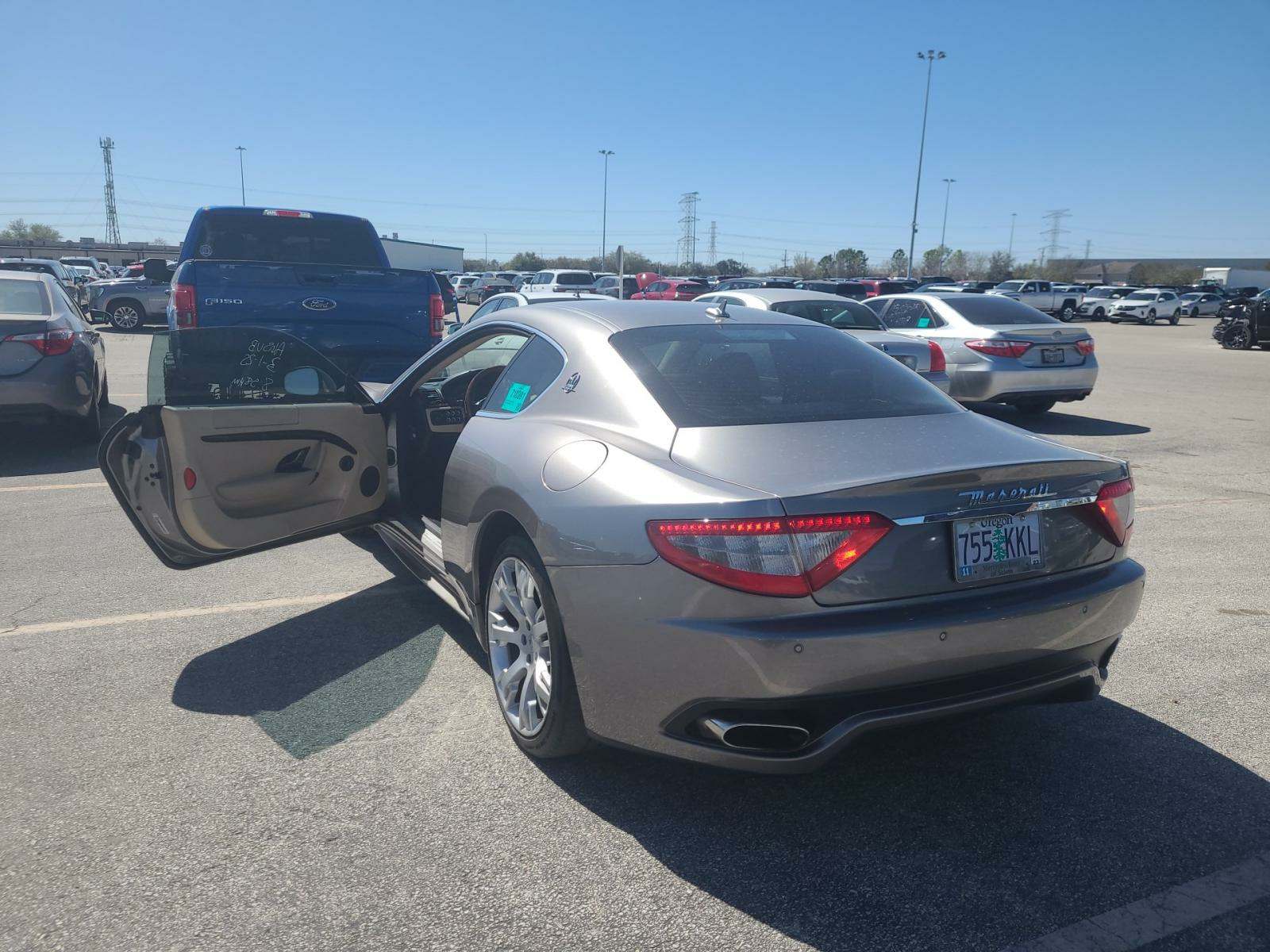 2010 Maserati GranTurismo S RWD